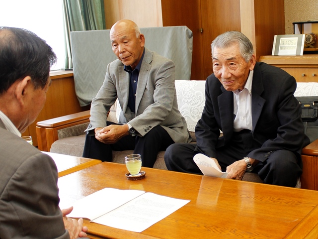 農業委員などの報酬を答申 市特別報酬等審議会