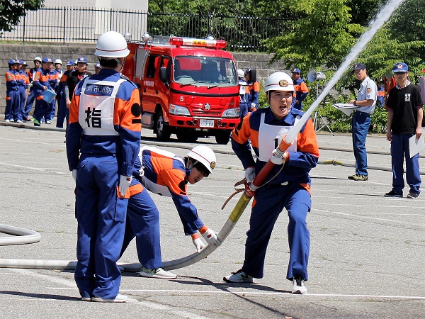 大町市消防団が練習成果を競う　ポンプ操法・ラッパ吹奏大会開催1