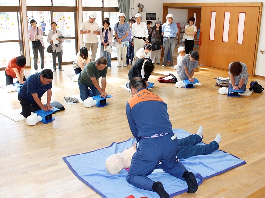 今までの震災の教訓を踏まえ実践的な訓練を実施　大町市地震総合防災訓練